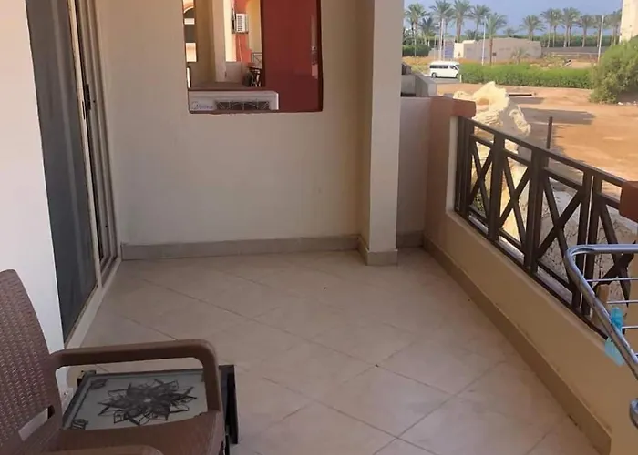 Apartment In La Sirena *